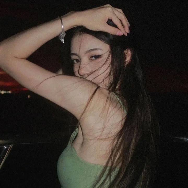 亚曼达厌世系